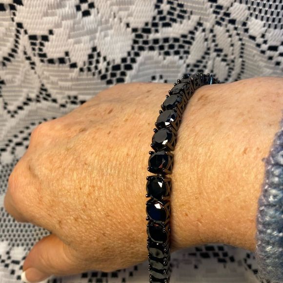 NEW SLEEK GORGEOUS BLACK HEMATITE IMPRESSION BRACELET SPARKLING BLING PARK LANE - Picture 7 of 10